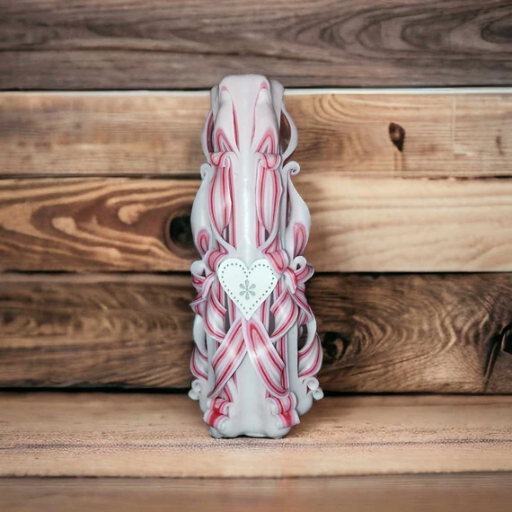 Szíves faragott gyertya